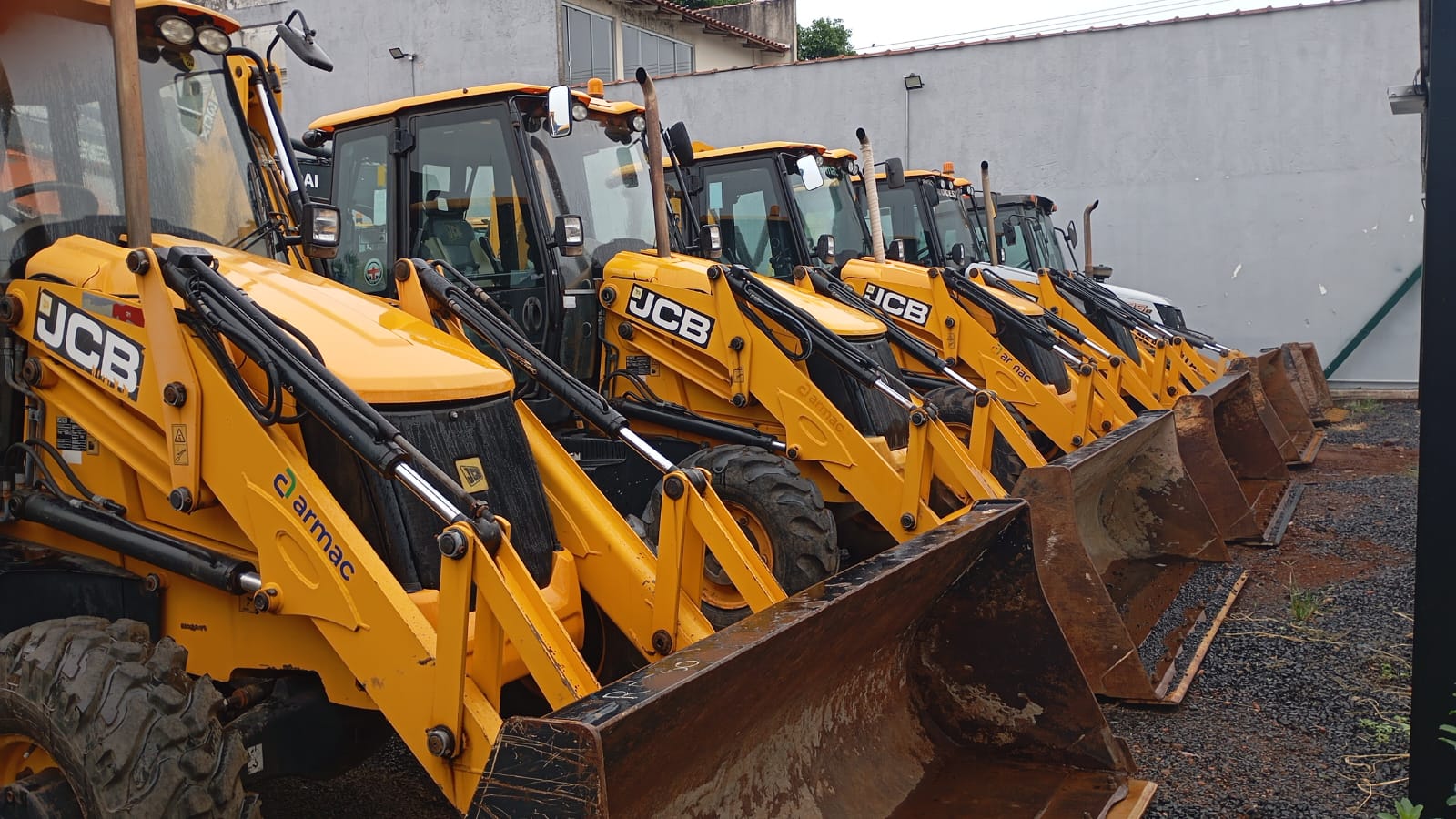 JCB 3CX RETROESCAVADEIRA RE00524